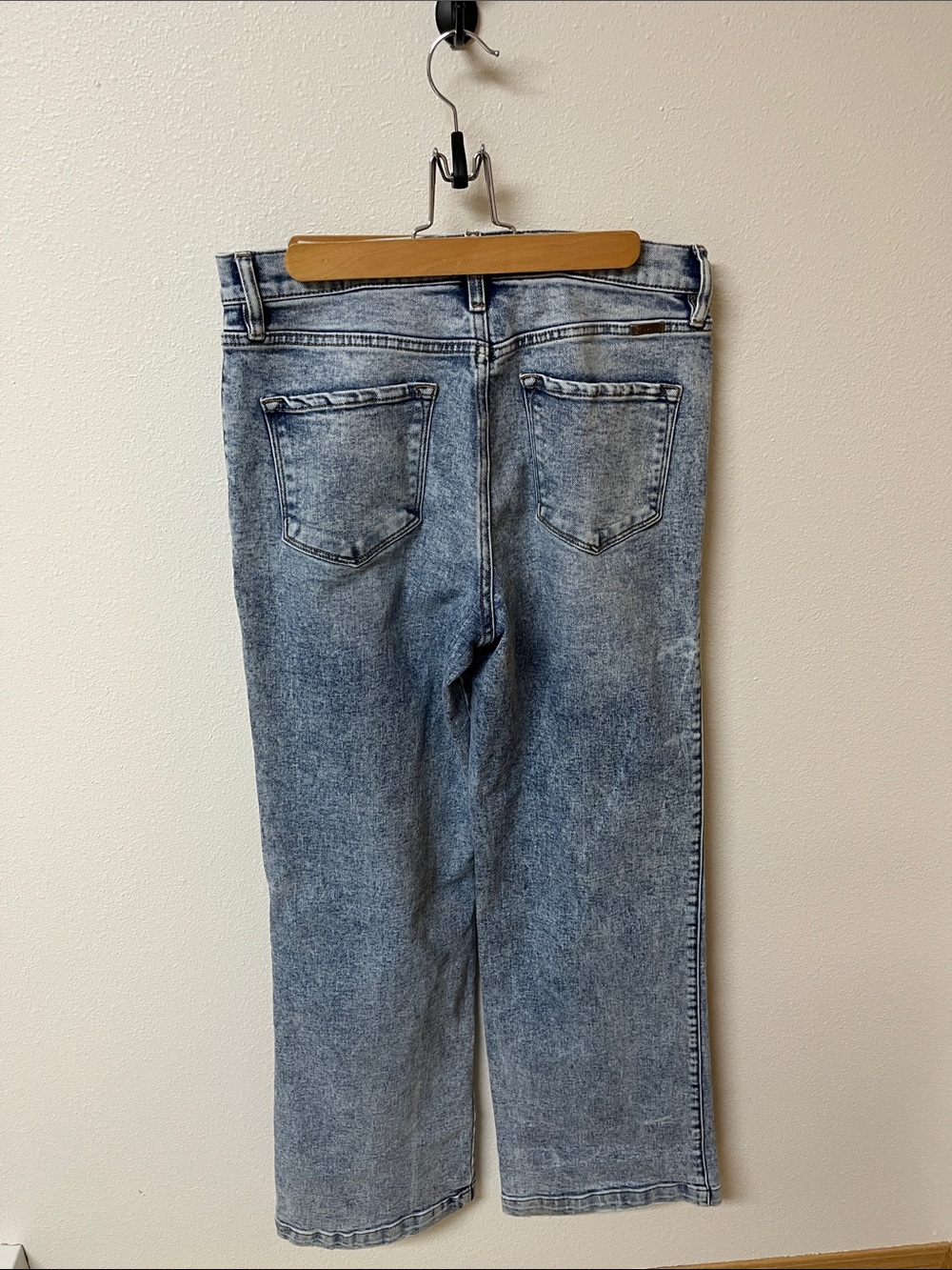 KanCan Light Wash Wide-Leg Jeans women’s size 9/28 - Picture 2 of 4